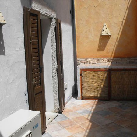 Casa Asia Residence Barrettini ラ・マッダレーナ エクステリア 写真